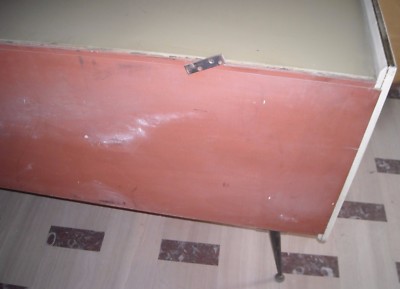 Arti Decorative Del '900: Mobile Credenza Di Design Stilizzato, Anni '50
