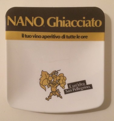 Distillazione   Vino Aperitivo "Nano Ghiacciato"   Uva   San Pellegrino   Soprammobile Decorativo   Crippa