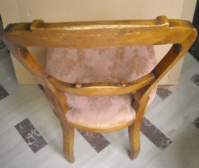 Arredamenti d'Epoca: Antica Sedia Imbottita Decorativa