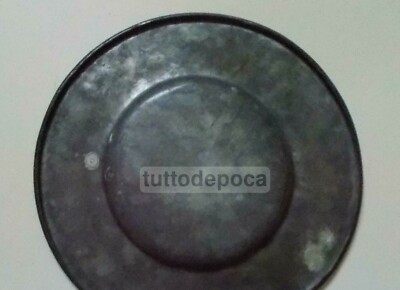 Vassoio Decorativo In Metallo Grigio, Stile Liberty