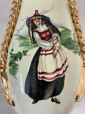 Vaso Figurato In Ceramica Esperia Con Scene Di Vendemmia E Costumi Popolari