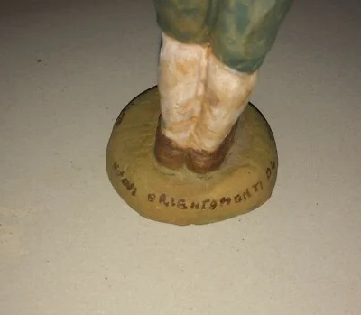 Regional Folklore: Modugnese Man of the 1700s in Traditional Costume