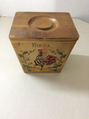 Insieme Di Scatole Da Cucina In Legno Con Decoro A Gallo
