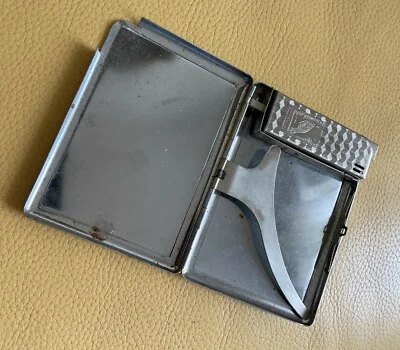 Metal Cigarette Case with Built-in Lighter, Wild Turkey