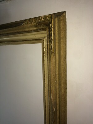 Cornice In Legno Laccato E Dorato A Guisa Di Laccatura Fiorentina