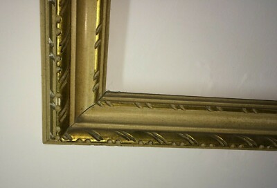 Cornice In Legno Laccato E Modellato Per Opere Antiche E Moderne