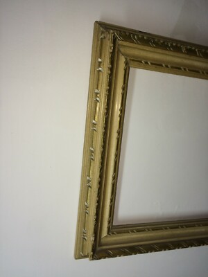 Cornice In Legno Laccato E Modellato Per Opere Antiche E Moderne