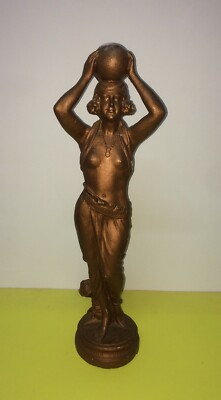 Giocoliera Orientale: Scultura Decorativa In Gesso Ramato, Stile Liberty