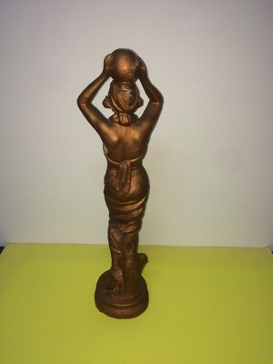 Giocoliera Orientale: Scultura Decorativa In Gesso Ramato, Stile Liberty