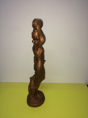 Giocoliera Orientale: Scultura Decorativa In Gesso Ramato, Stile Liberty