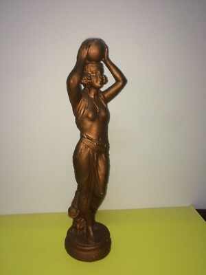 Giocoliera Orientale: Scultura Decorativa In Gesso Ramato, Stile Liberty