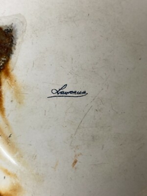 Artistico Soprammobile In Latta Porcellanata Laurana