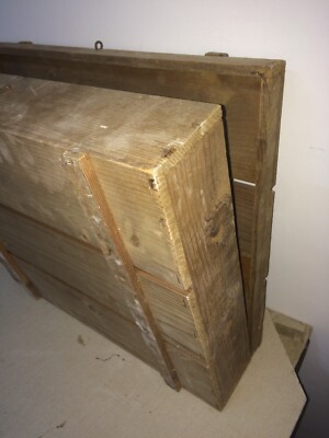 Cassetta In Legno Pubblicitaria Cantine De Castris Con Stemma Araldico   Puglia