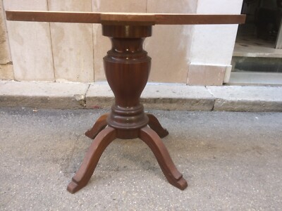 Inusuale Complemento d'Arredo: Tavolo A Fagiolo Del XX Secolo