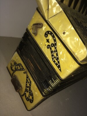 Musica, Strumenti Musicali d'Epoca: Fisarmonica Da Collezione Fontanella, Pesaro