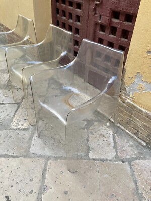 Quattro Sedie "Kiss Me Goodbye" Di Tokujin Yoshioka Per Driade