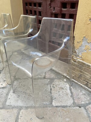 Quattro Sedie "Kiss Me Goodbye" Di Tokujin Yoshioka Per Driade