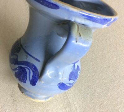 Abruzzo: Boccale Da Vino In Ceramica Maiolicata Decorativa