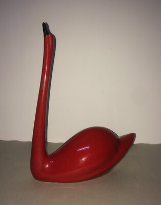 Scultura In Ceramica Cigno Rosso Di Anna Di Battista, Torre De' Passeri