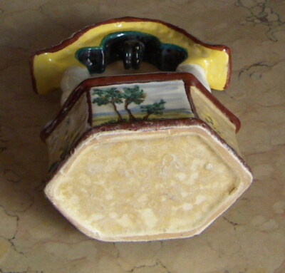 Abruzzo: Ceramica Decorativa Da Collezione Con Paesaggi Dipinti E Motivi Floreali