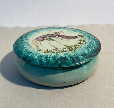 Artistica Ceramica: Cofanetto Decorato Con Costume Popolare (Abruzzo O Marche)