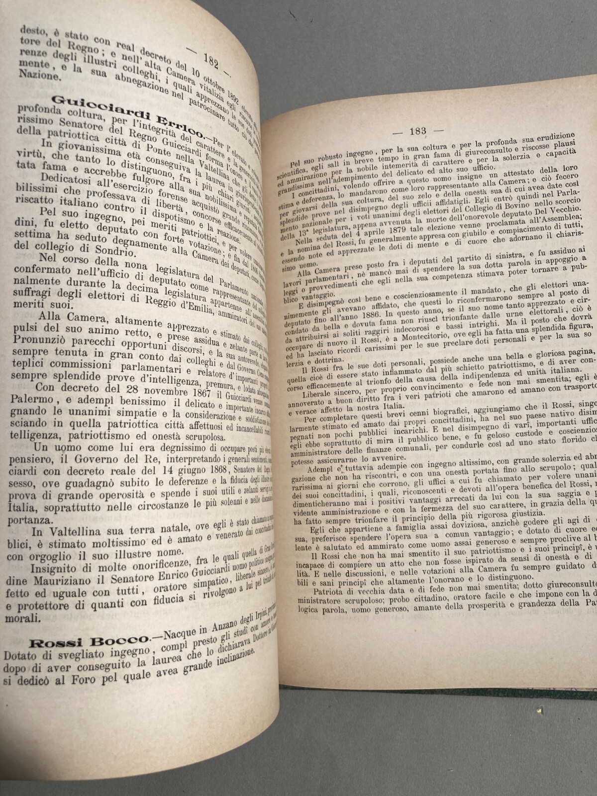 Profili Biografici: Biografie Di Politici, Letterati, Artisti E Casa Savoia
