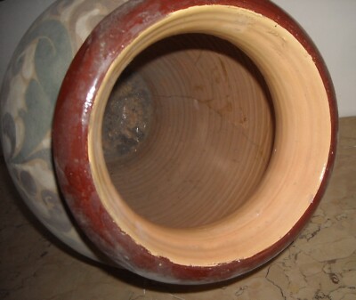 Vaso Decorativo In Ceramica Con Stemma Araldico Nobiliare