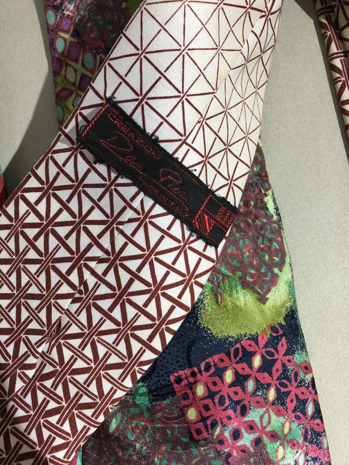 Abbigliamento Maschile Vintage: Cravatte In Tessuti Decorati