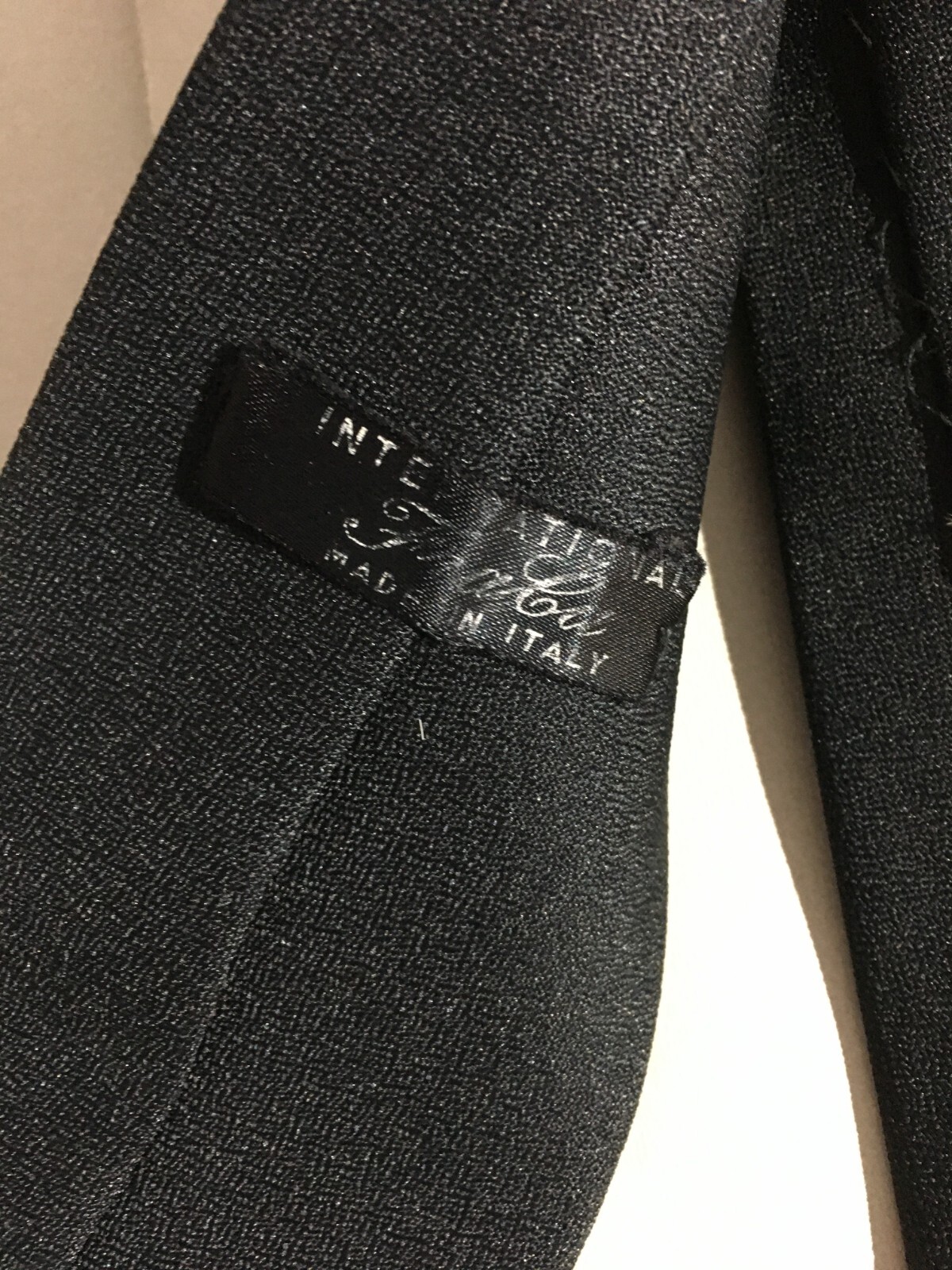 Abbigliamento Maschile Vintage: Cravatte In Tessuti Decorati