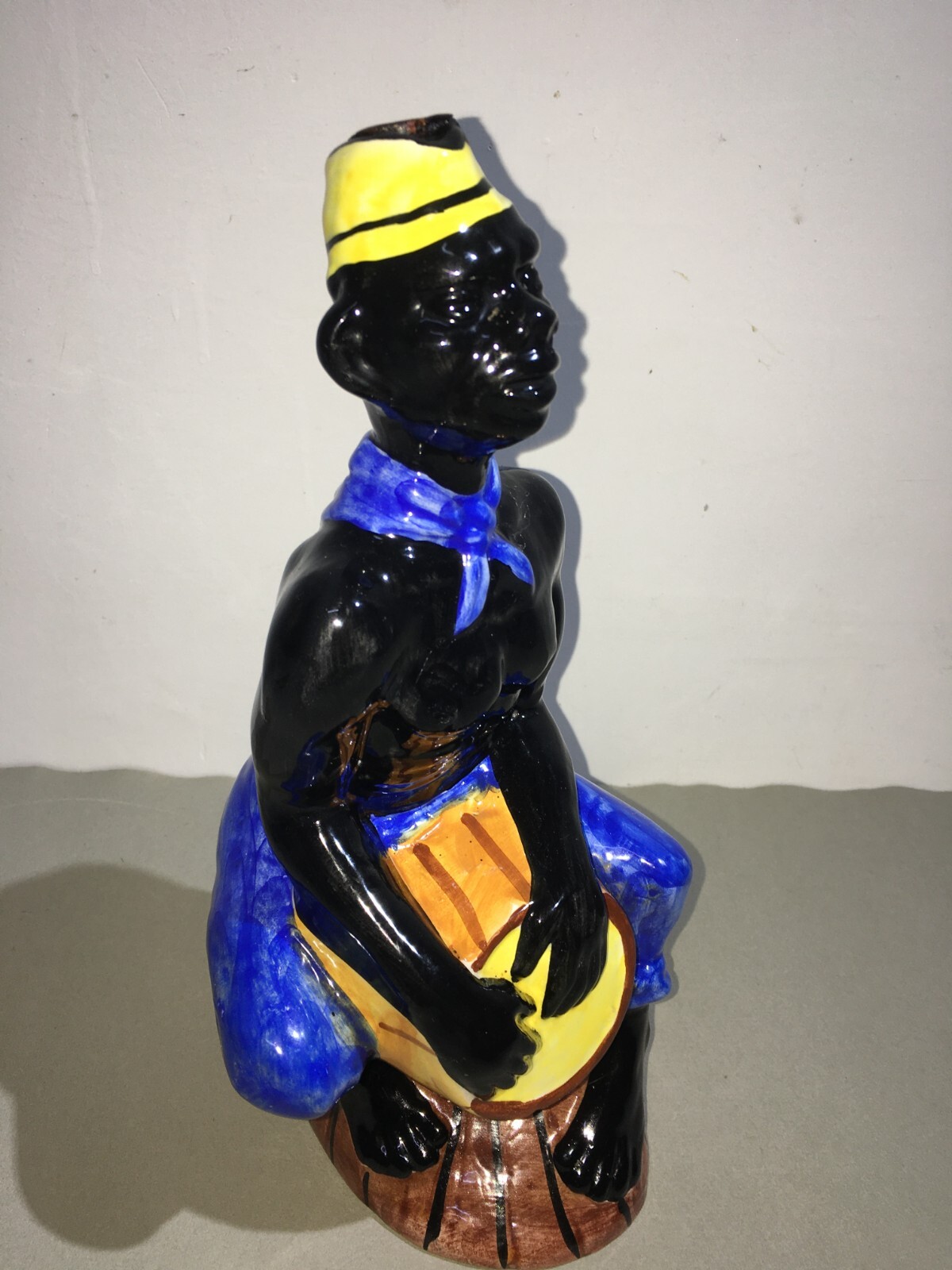 Distilleria Liquori: Bottiglia In Ceramica Con Uomo Di Colore, Elixir De Noix, Metà Del '900