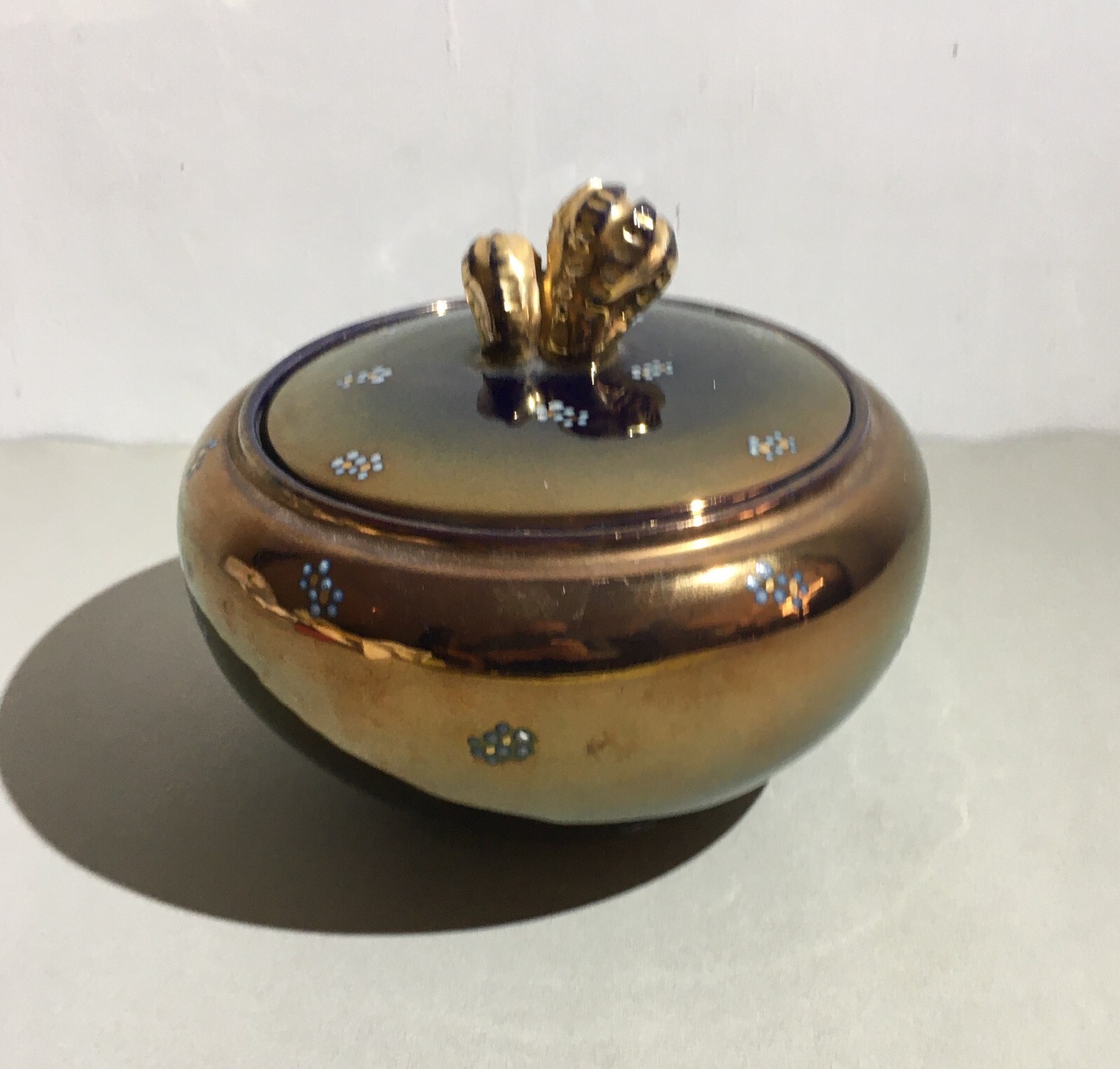 Ceramica Da Collezione: Ciotola Con Coperchio A Motivi Floreali, Rimini
