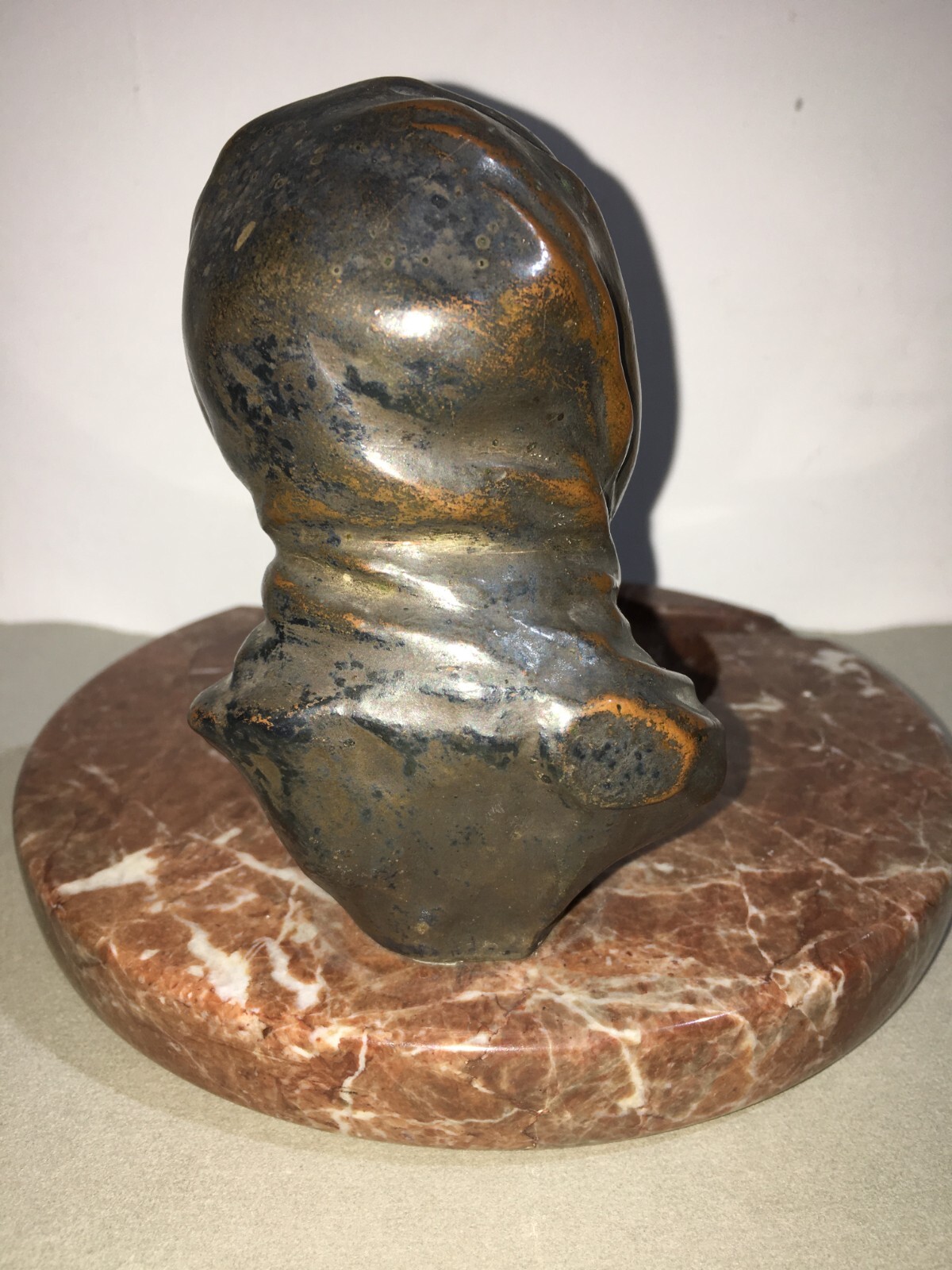 Scultura Antica In Bronzo Su Base In Marmo, Posacenere Artistico