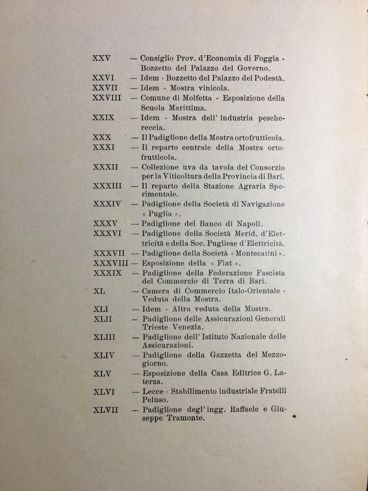 Puglia - Bari - Fiera del Levante: Economy, Folklore and Tourism. Antique Illustrated Volume by Saverio La Sorsa