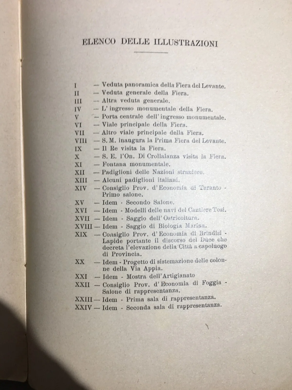 Puglia - Bari - Fiera del Levante: Economy, Folklore and Tourism. Antique Illustrated Volume by Saverio La Sorsa