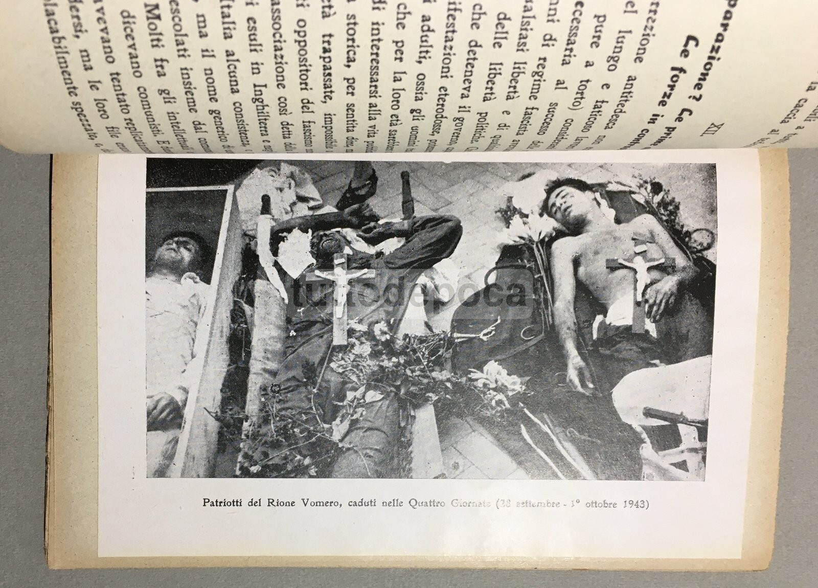 Napoli Contro Il Terrore Nazista (1943). Edizione Originale C. 1944