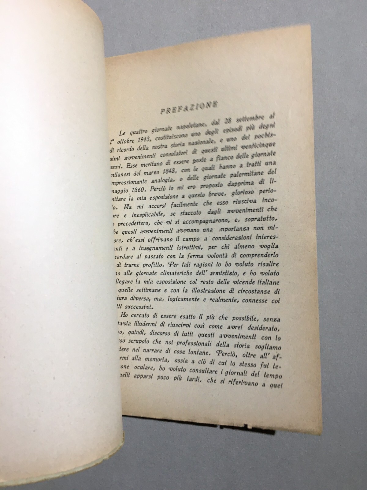 Napoli Contro Il Terrore Nazista (1943). Edizione Originale C. 1944