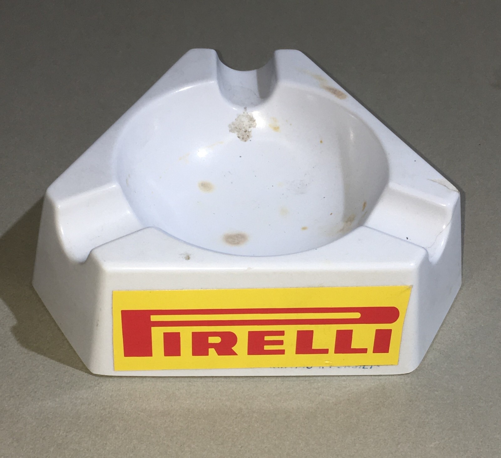 Posacenere Pubblicitario Pirelli   Pneumatici E Gomma