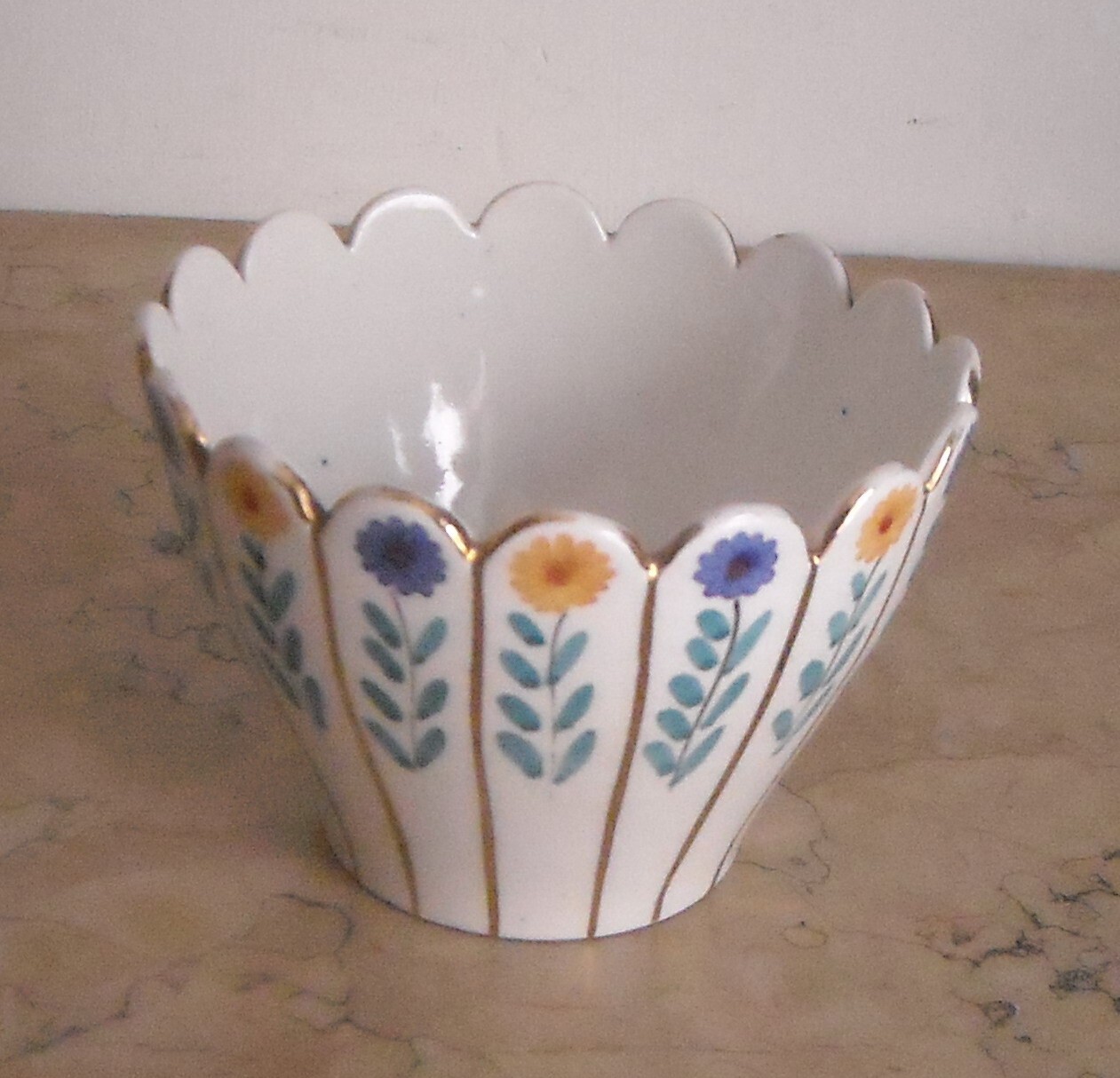 Umbria, Perugia, Città Di Castello. Baldelli, Ceramica Floreale Decorativa.