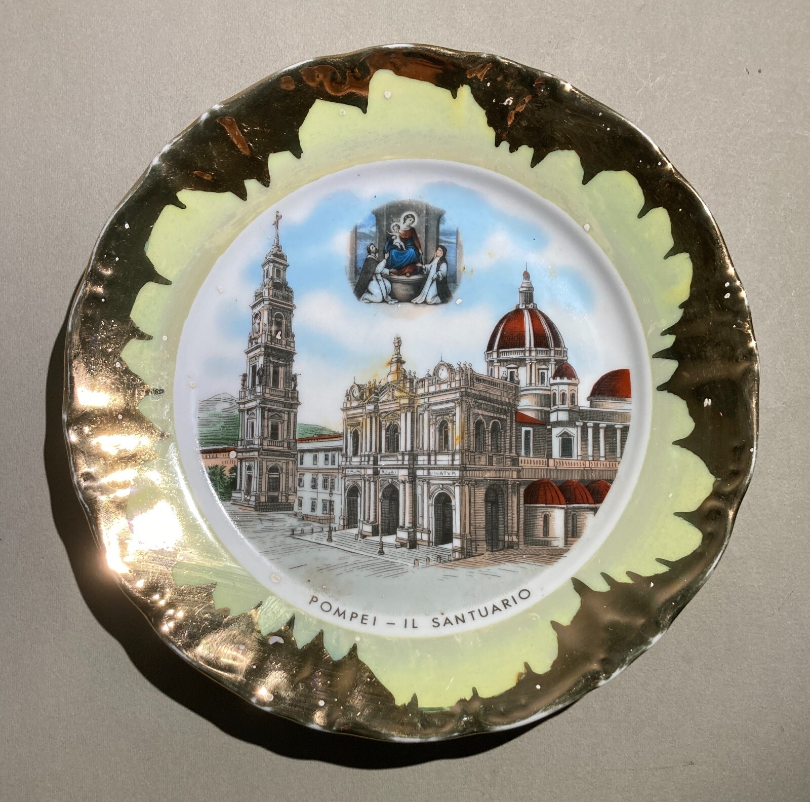 Architettura Religiosa: Santuario Di Pompei, Piatto Decorativo In Porcellana