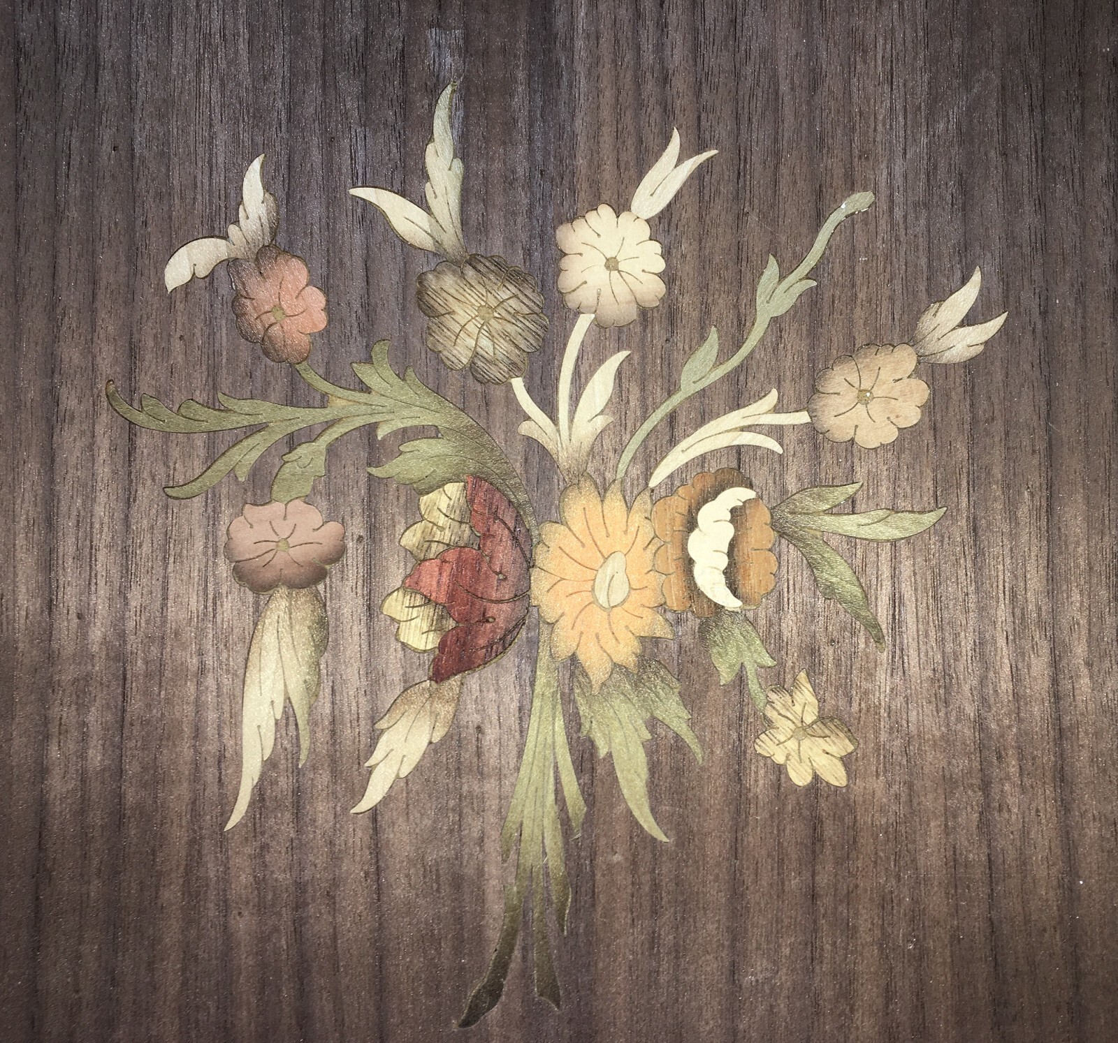 Ebanisteria, Artigianato Del Legno, Pannello Intarsiato Con Decoro Floreale Policromo