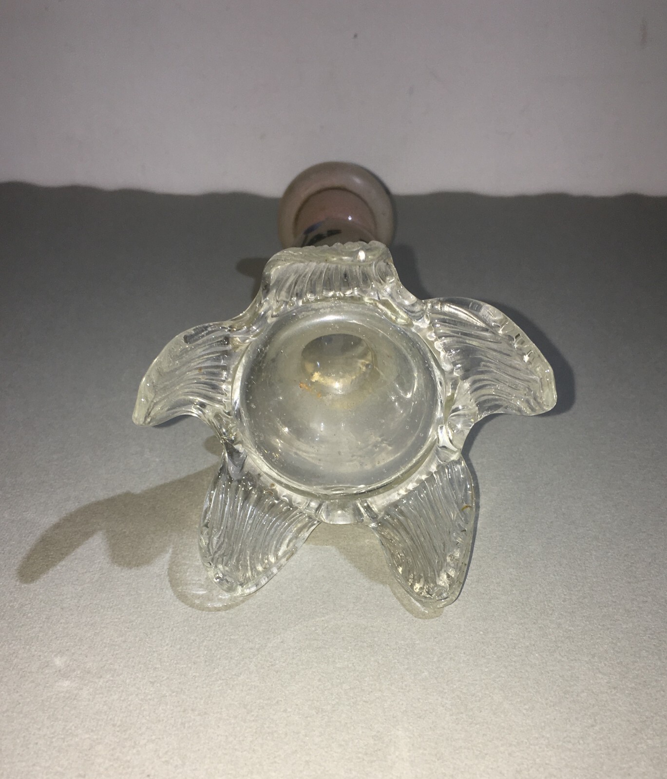 Candeliere In Vetro Decorato A Mano Con Motivi Floreali E Angioletto