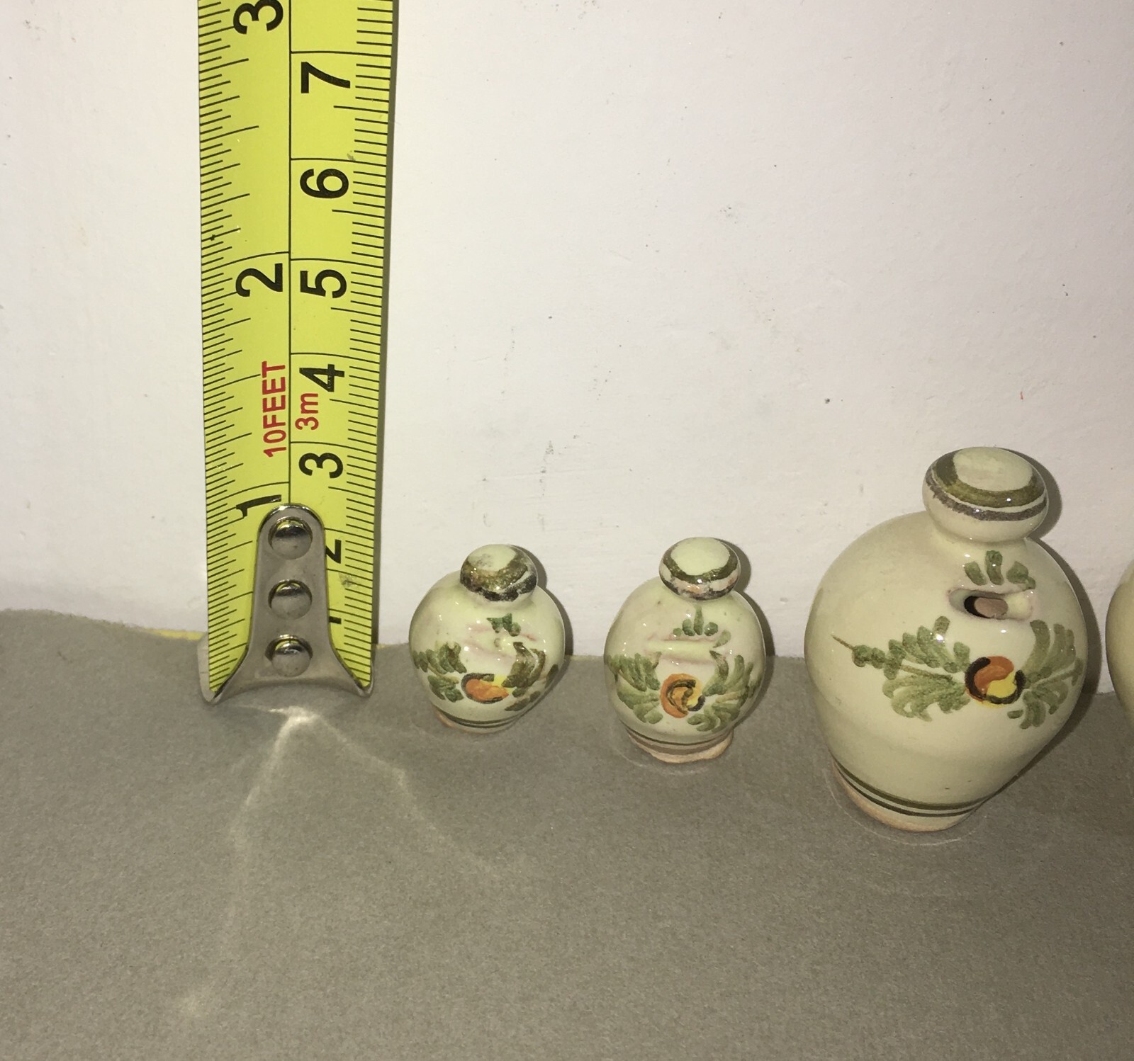 Puglia, Grottaglie, Otto Mini Ceramiche Da Collezione, Salvadanai, Firmati Zubrod