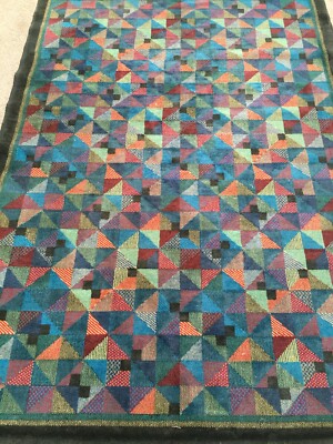 Arti Decorative Del '900: Grande Tappeto Policromo Designer Gianni Erba
