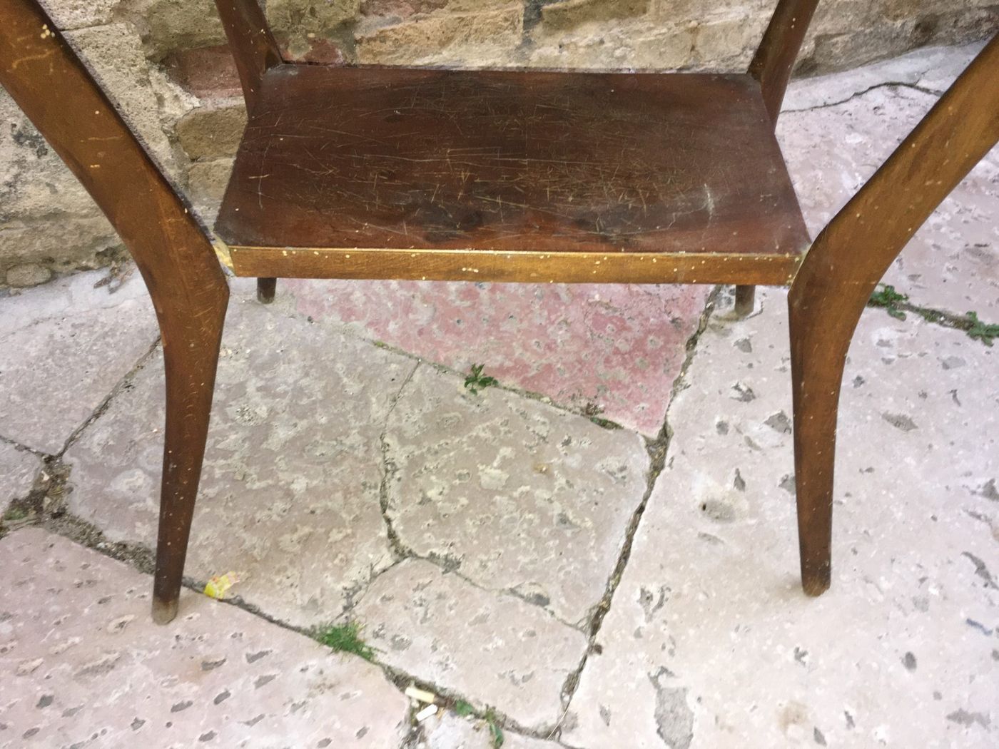 Tavolino d'Epoca In Legno Di Design Stilizzato, Attribuibile A Giò Ponti