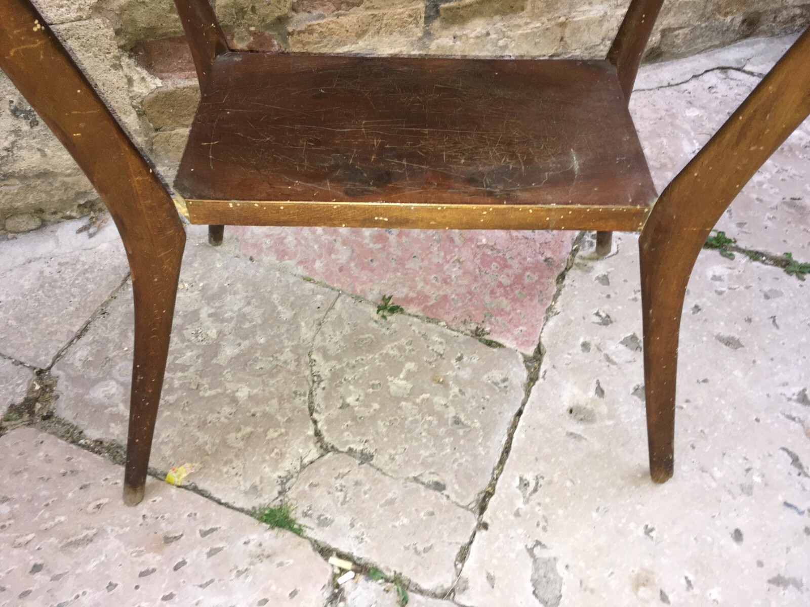 Tavolino d'Epoca In Legno Di Design Stilizzato, Attribuibile A Giò Ponti
