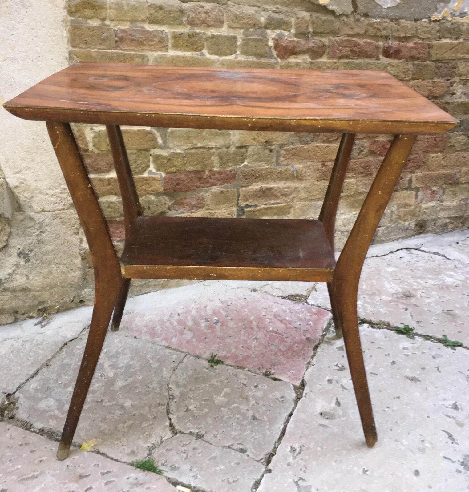 Tavolino d'Epoca In Legno Di Design Stilizzato, Attribuibile A Giò Ponti