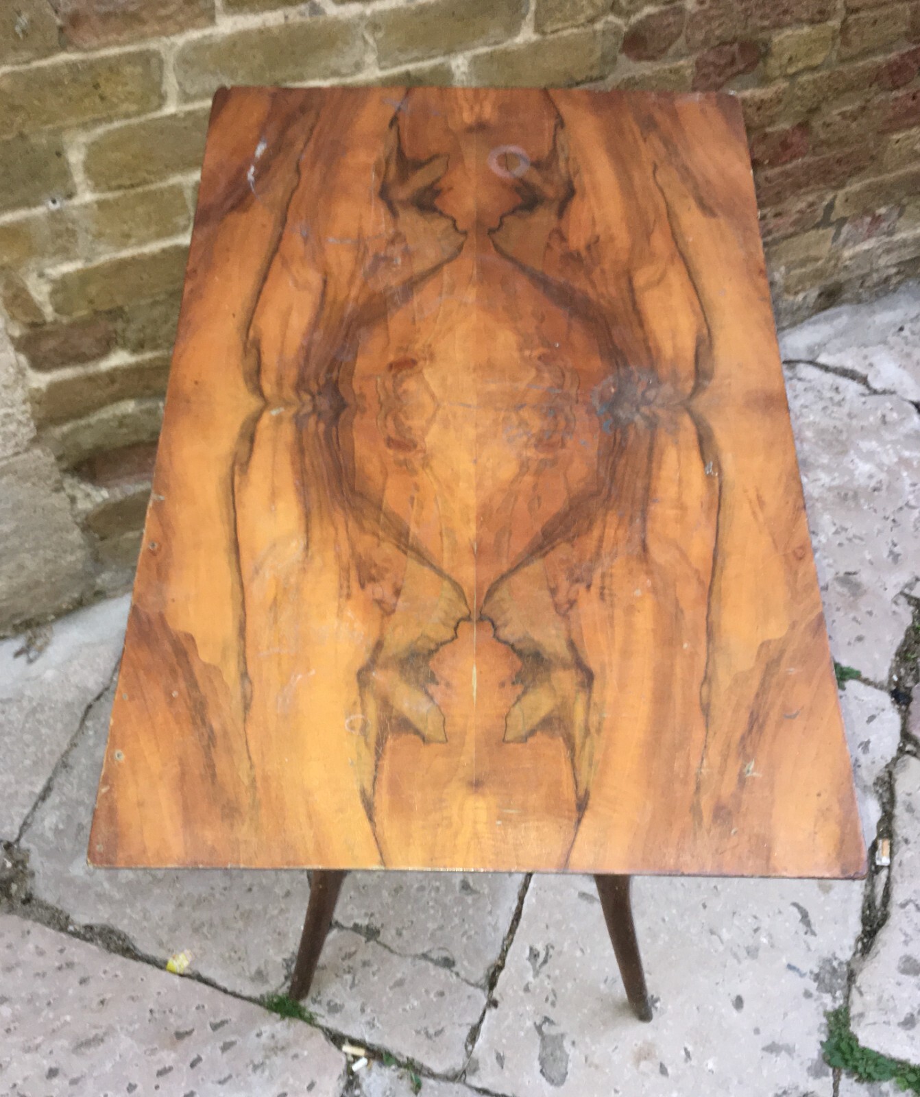 Tavolino d'Epoca In Legno Di Design Stilizzato, Attribuibile A Giò Ponti