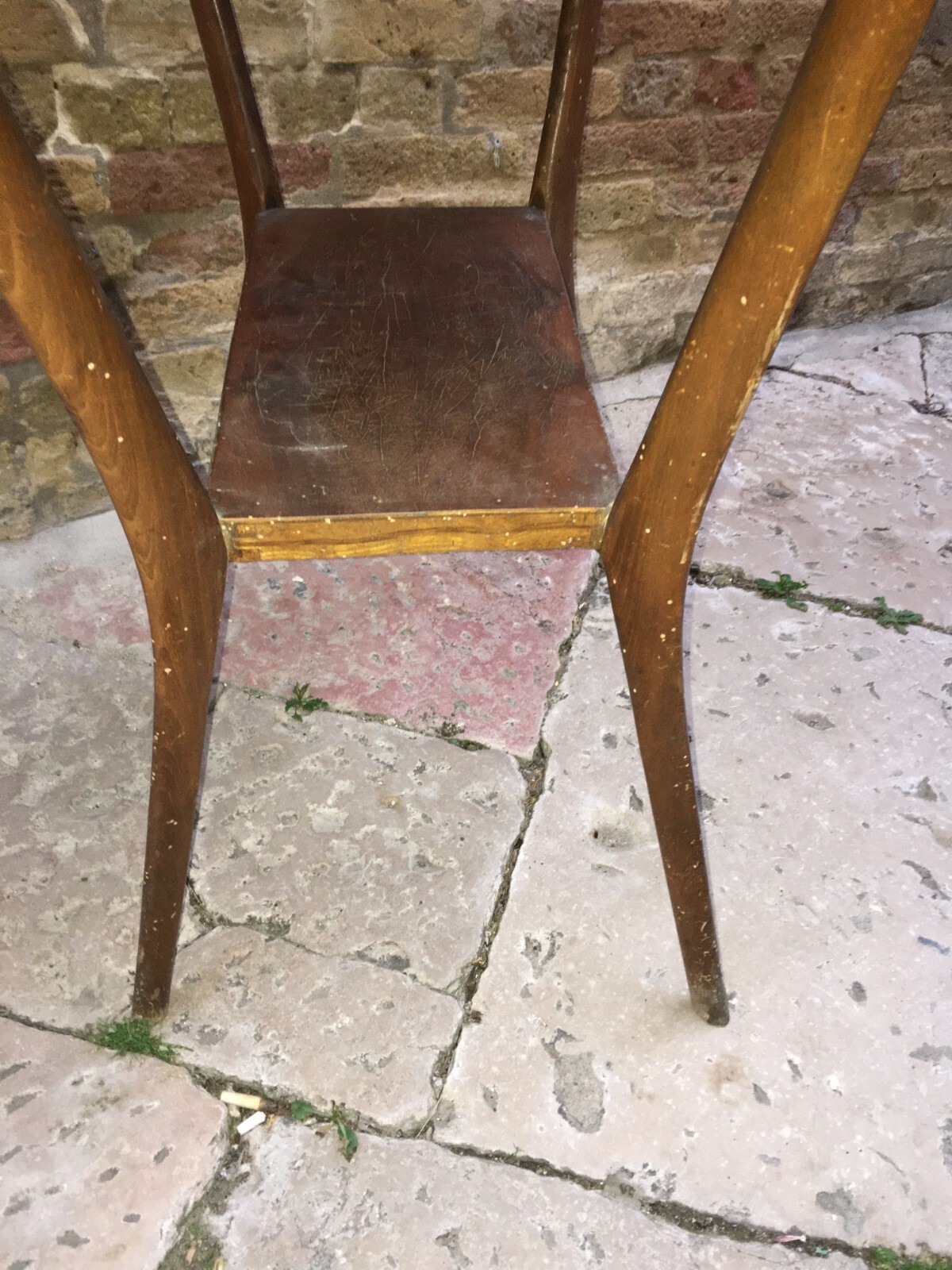 Tavolino d'Epoca In Legno Di Design Stilizzato, Attribuibile A Giò Ponti