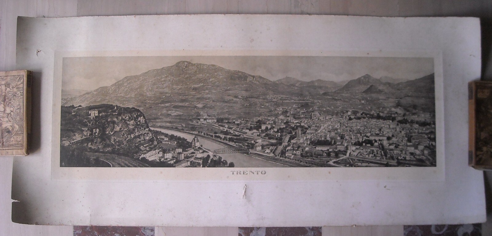 Trento. Grande Veduta Panoramica Fotografica