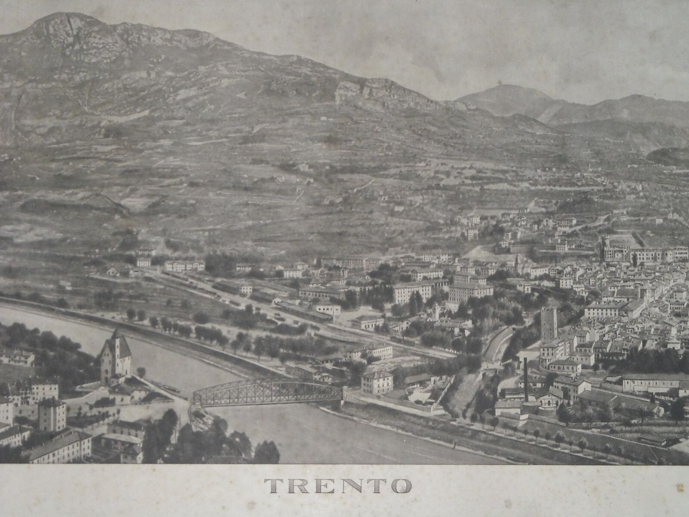 Trento. Grande Veduta Panoramica Fotografica